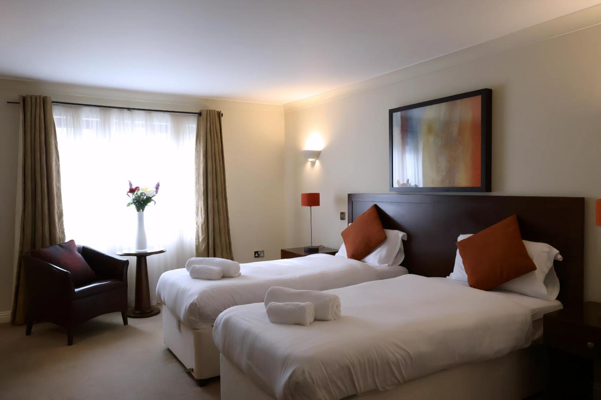 Hustyns Hotel Saint Wenn Esterno foto